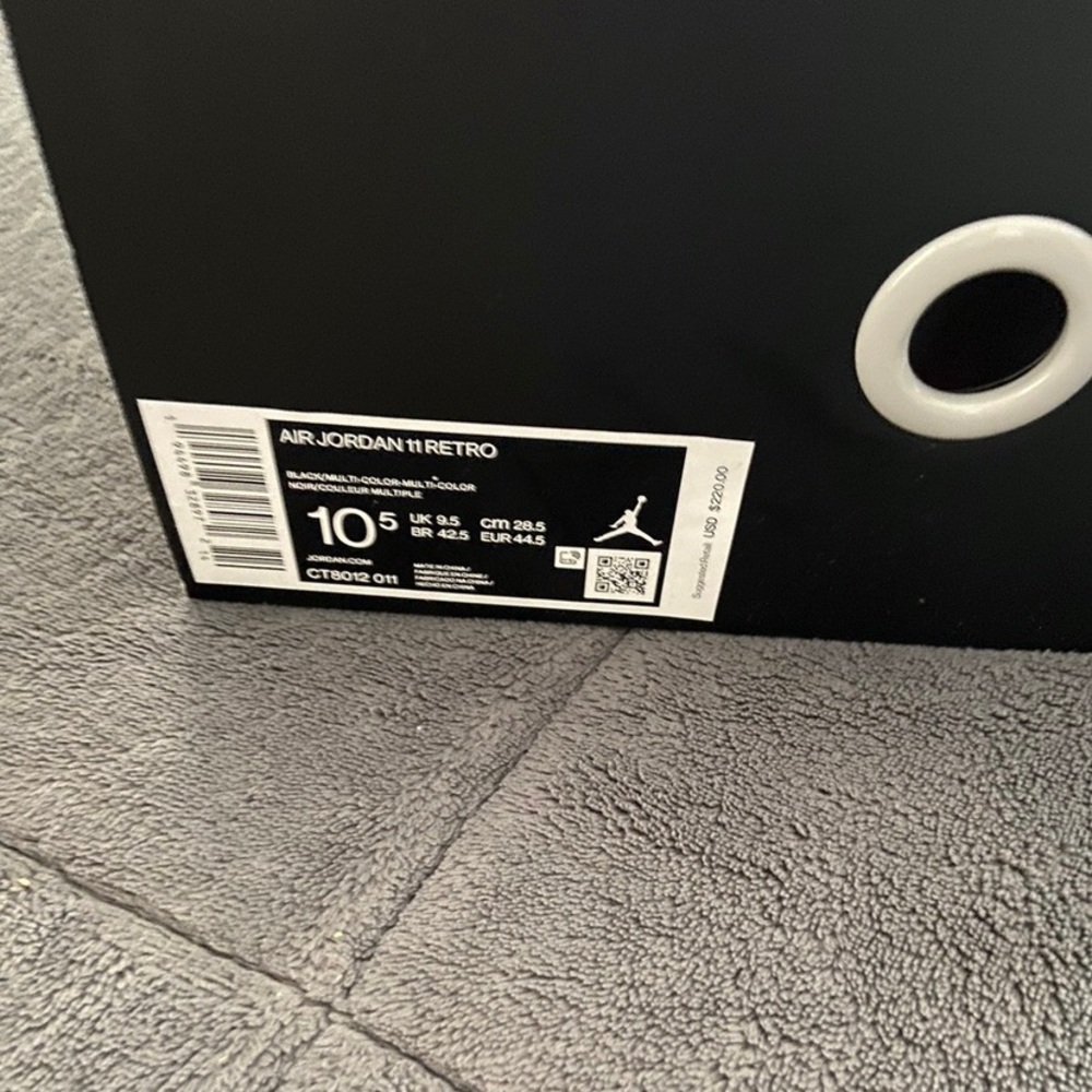 Air Jordan 11 Retro “Jubilee” Size 10.5 - Picture 9 of 9